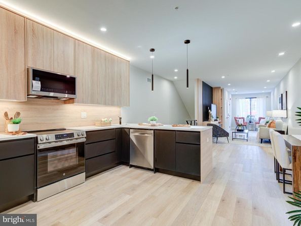1740 N Marshall Street, Philadelphia PA 19122