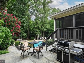 6610 Weatheford Court, Mclean VA 22101