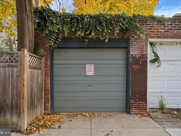 4952 Hazel Avenue, Philadelphia PA 19143