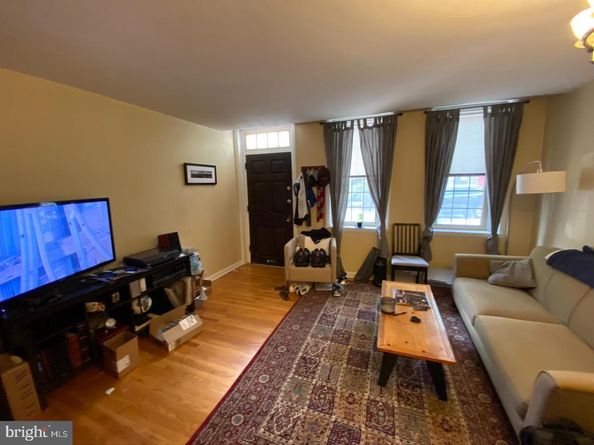 747 S 2nd Street, Philadelphia PA 19147