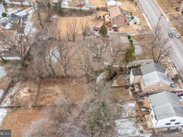624 E Springfield Road, Springfield PA 19064
