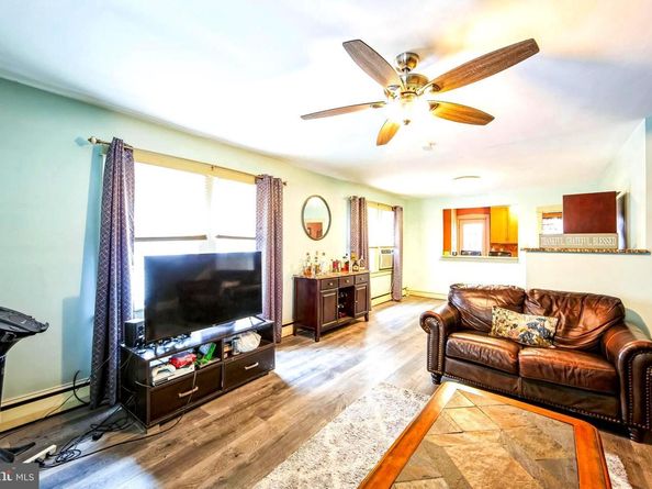 624 E Springfield Road, Springfield PA 19064