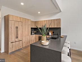 1712 Christian St 3, Philadelphia PA 19146