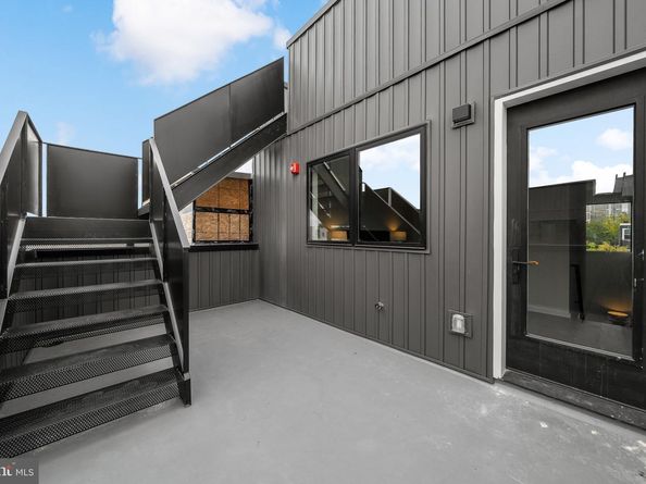 1712 Christian St 3, Philadelphia PA 19146