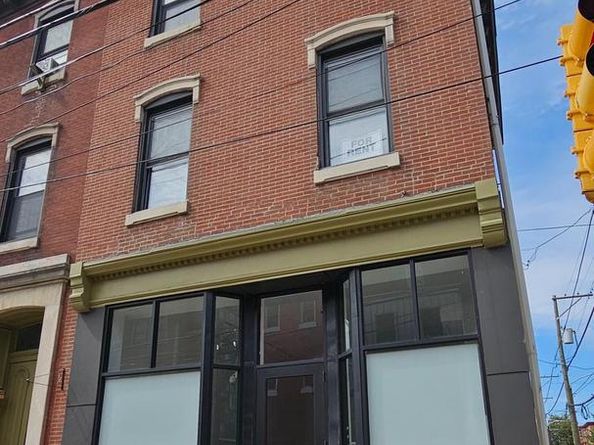 1542 N 15TH Street, Philadelphia PA 19121