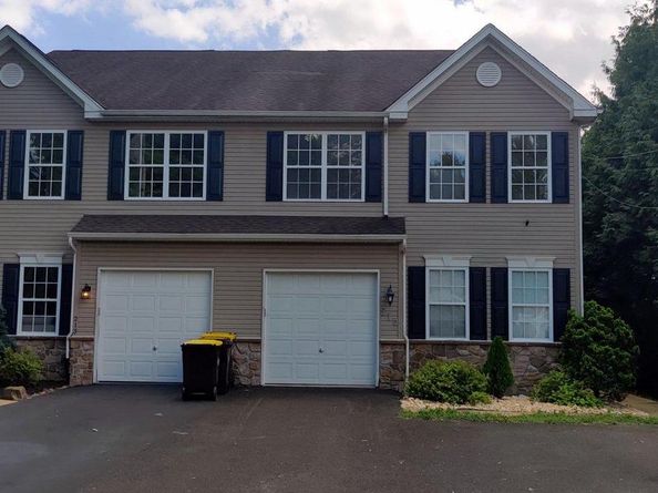 213 Cottage Avenue, Horsham PA 19044