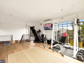 774 Girard Street NW 7W, Washington DC 20001