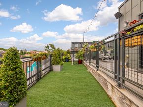774 Girard Street NW 7W, Washington DC 20001