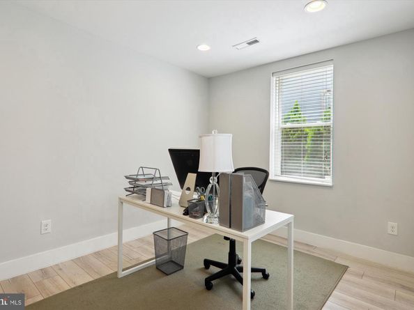 5024 9TH Street NW 203, Washington DC 20011