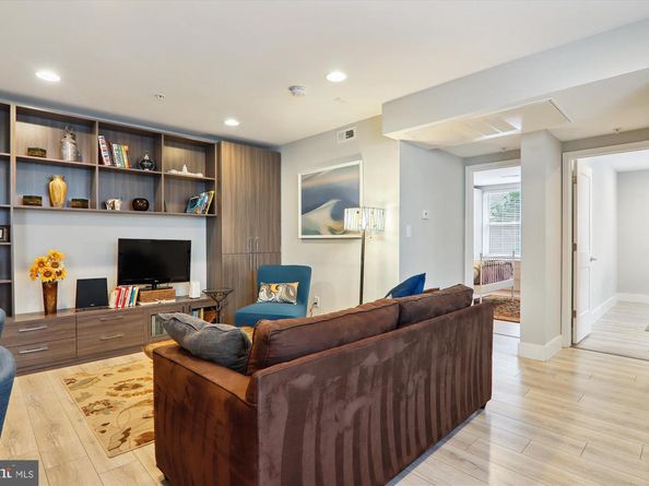 5024 9TH Street NW 203, Washington DC 20011