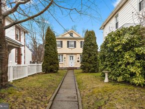8525 Monroe Avenue, Upper Darby PA 19082