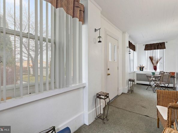 8525 Monroe Avenue, Upper Darby PA 19082