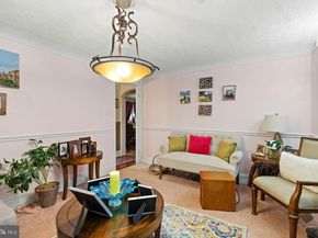 8525 Monroe Avenue, Upper Darby PA 19082