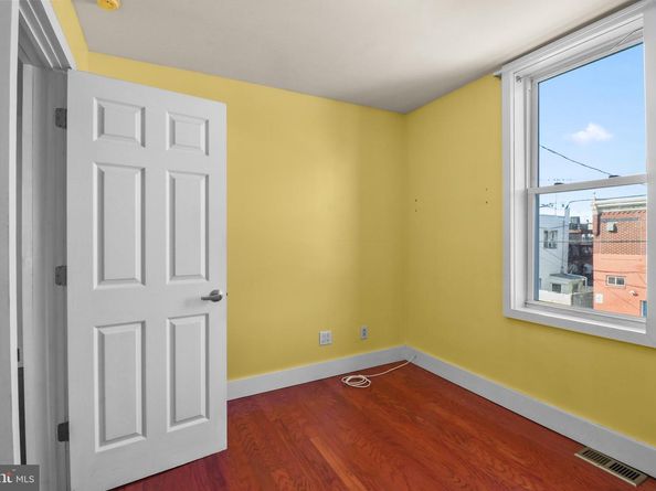 152 Tree Street, Philadelphia PA 19148