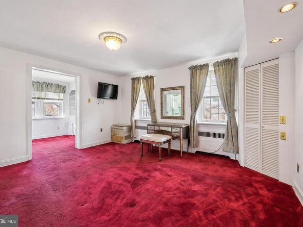 226 E Sedgwick Street, Philadelphia PA 19119