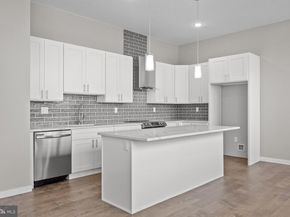 418 Jefferson Avenue 11, Bristol PA 19007