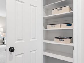 4752 33rd Street N, Arlington VA 22207