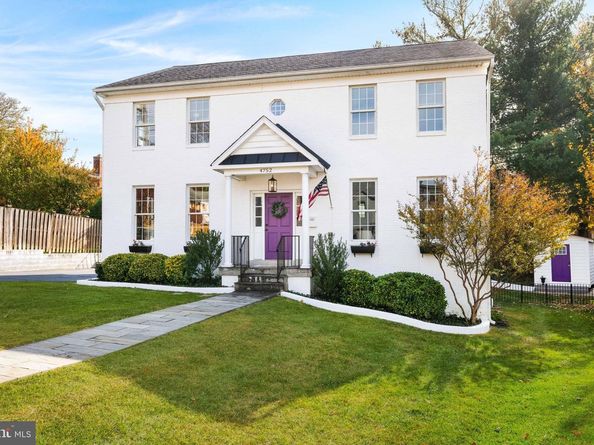 4752 33rd Street N, Arlington VA 22207