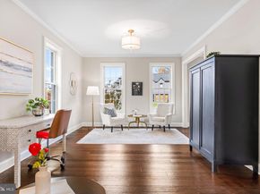 4752 33rd Street N, Arlington VA 22207