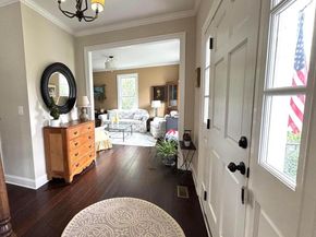 4752 33rd Street N, Arlington VA 22207