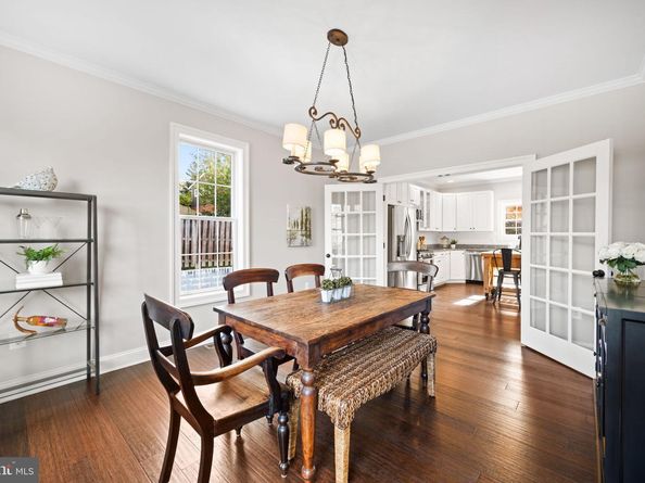 4752 33rd Street N, Arlington VA 22207