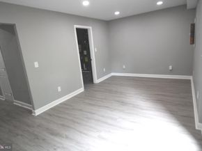 1029 Kings Court, Herndon VA 20170