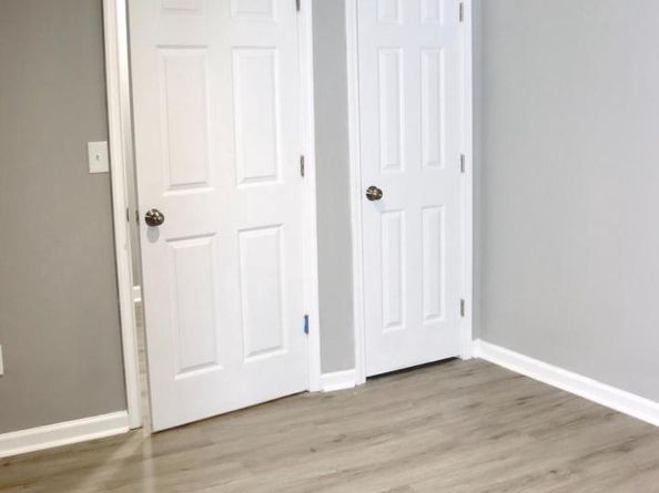 1029 Kings Court, Herndon VA 20170