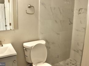 1029 Kings Court, Herndon VA 20170