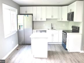 1029 Kings Court, Herndon VA 20170