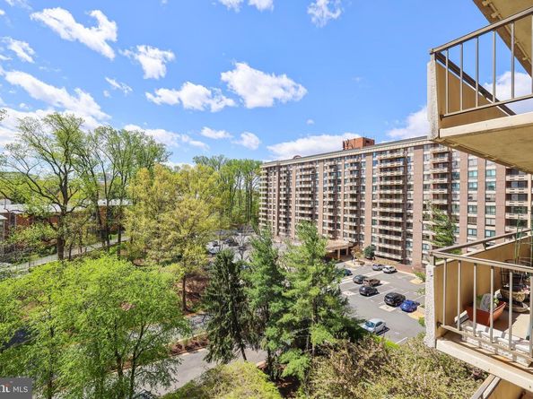 1800 Old Meadow Road 916, Mclean VA 22102