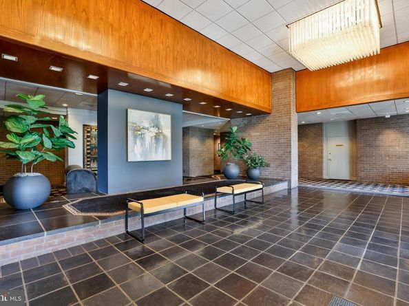 1800 Old Meadow Road 916, Mclean VA 22102