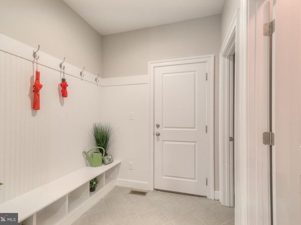 2641 N Ohio Street N, Arlington VA 22207