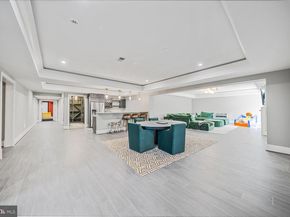 1109 Towlston Road, Mclean VA 22102
