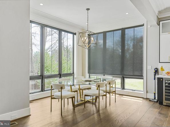 1109 Towlston Road, Mclean VA 22102