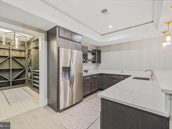 1109 Towlston Road, Mclean VA 22102