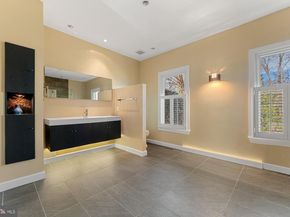 2007 Spring Branch Drive, Vienna VA 22181