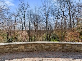 2007 Spring Branch Drive, Vienna VA 22181