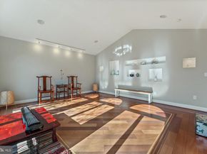 2007 Spring Branch Drive, Vienna VA 22181