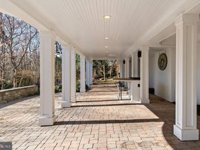 2007 Spring Branch Drive, Vienna VA 22181