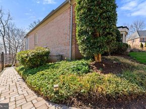2007 Spring Branch Drive, Vienna VA 22181