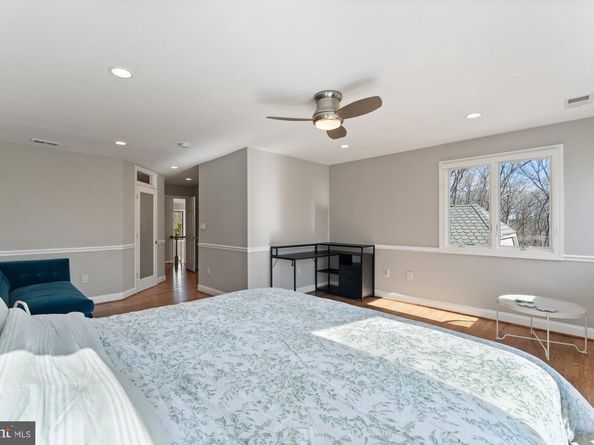 2007 Spring Branch Drive, Vienna VA 22181