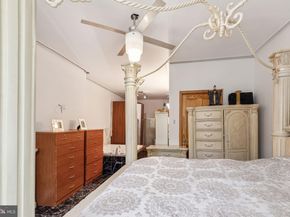 225 Buckingham Place, Philadelphia PA 19104