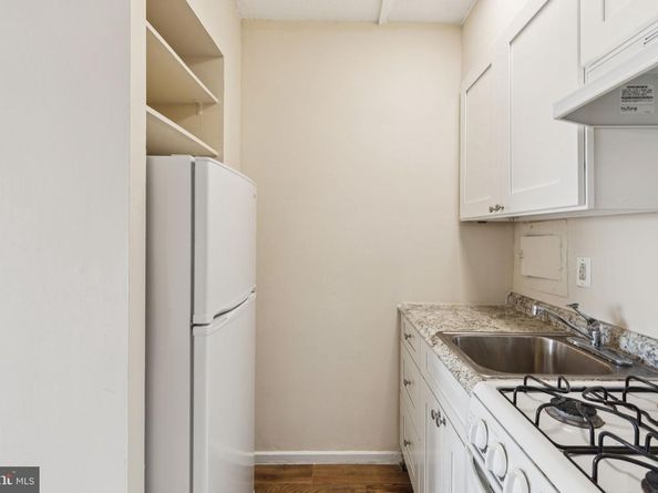 2101 Chestnut Street 1711, Philadelphia PA 19103