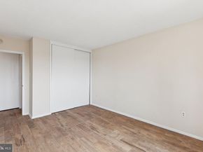 2101 Chestnut Street 1711, Philadelphia PA 19103