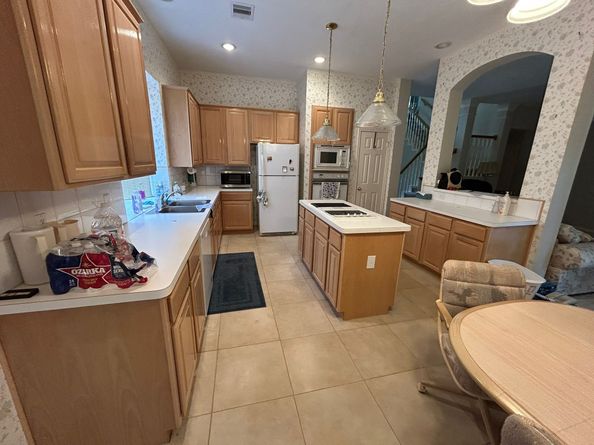 13618 Hidden Dell Court, Houston TX 77059