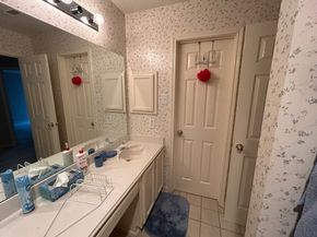 13618 Hidden Dell Court, Houston TX 77059