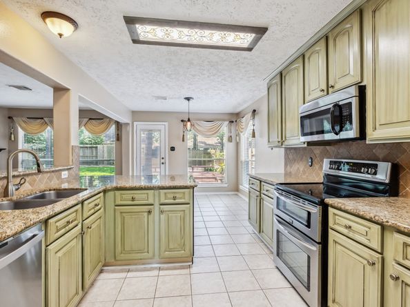 19 Almond Branch Place, The Woodlands TX 77382