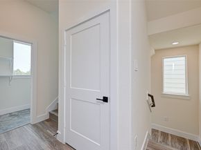 2905 Nagle Street, Houston TX 77004