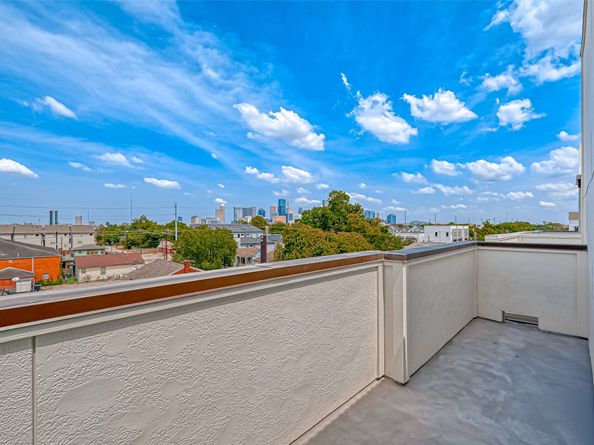 2905 Nagle Street, Houston TX 77004