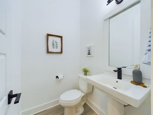 2710 Jensen Creek Lane, Houston TX 77026
